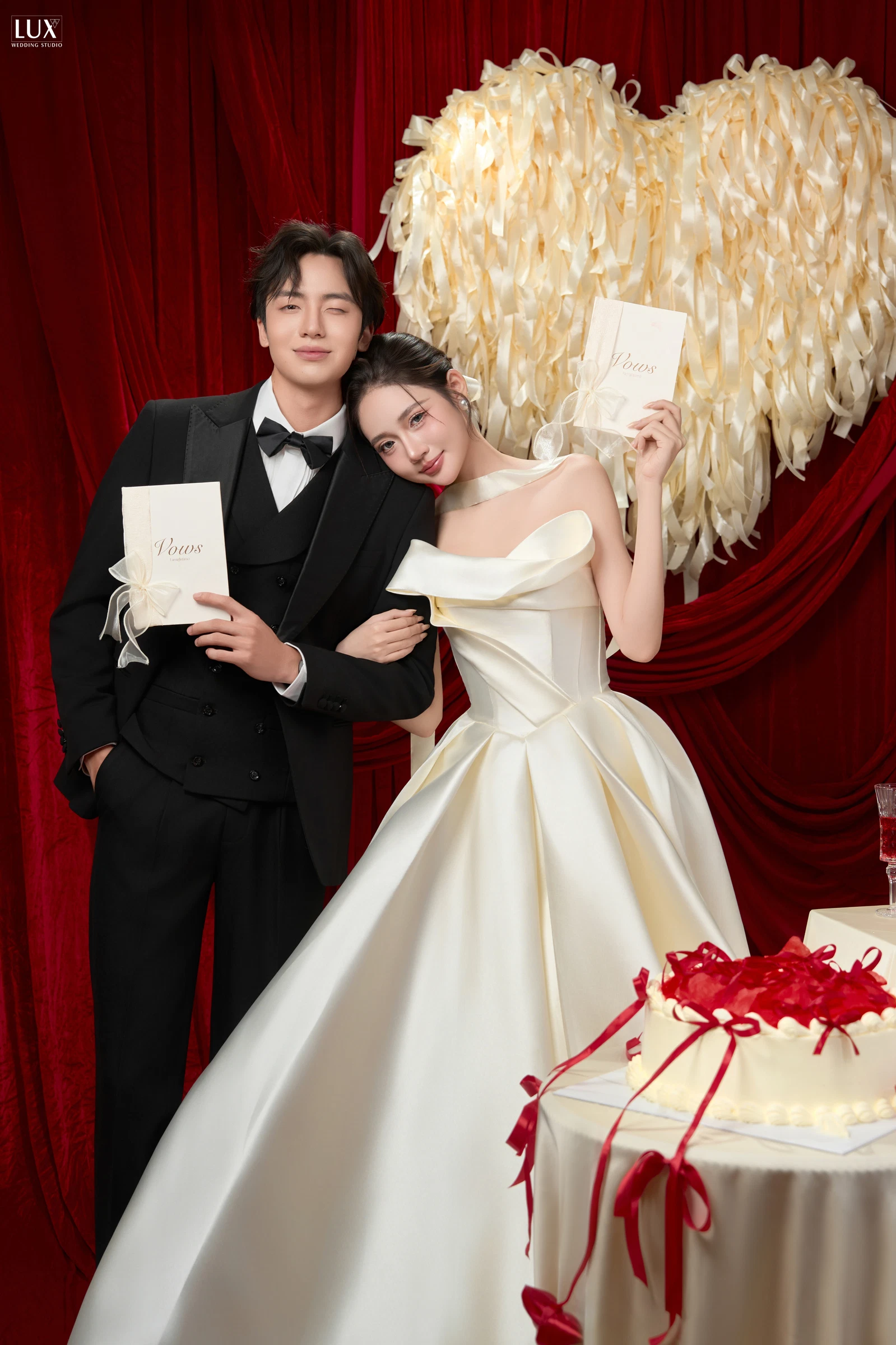 DƯƠNG HY CONCEPT BÀN TIỆC ĐỎ — Ảnh cưới