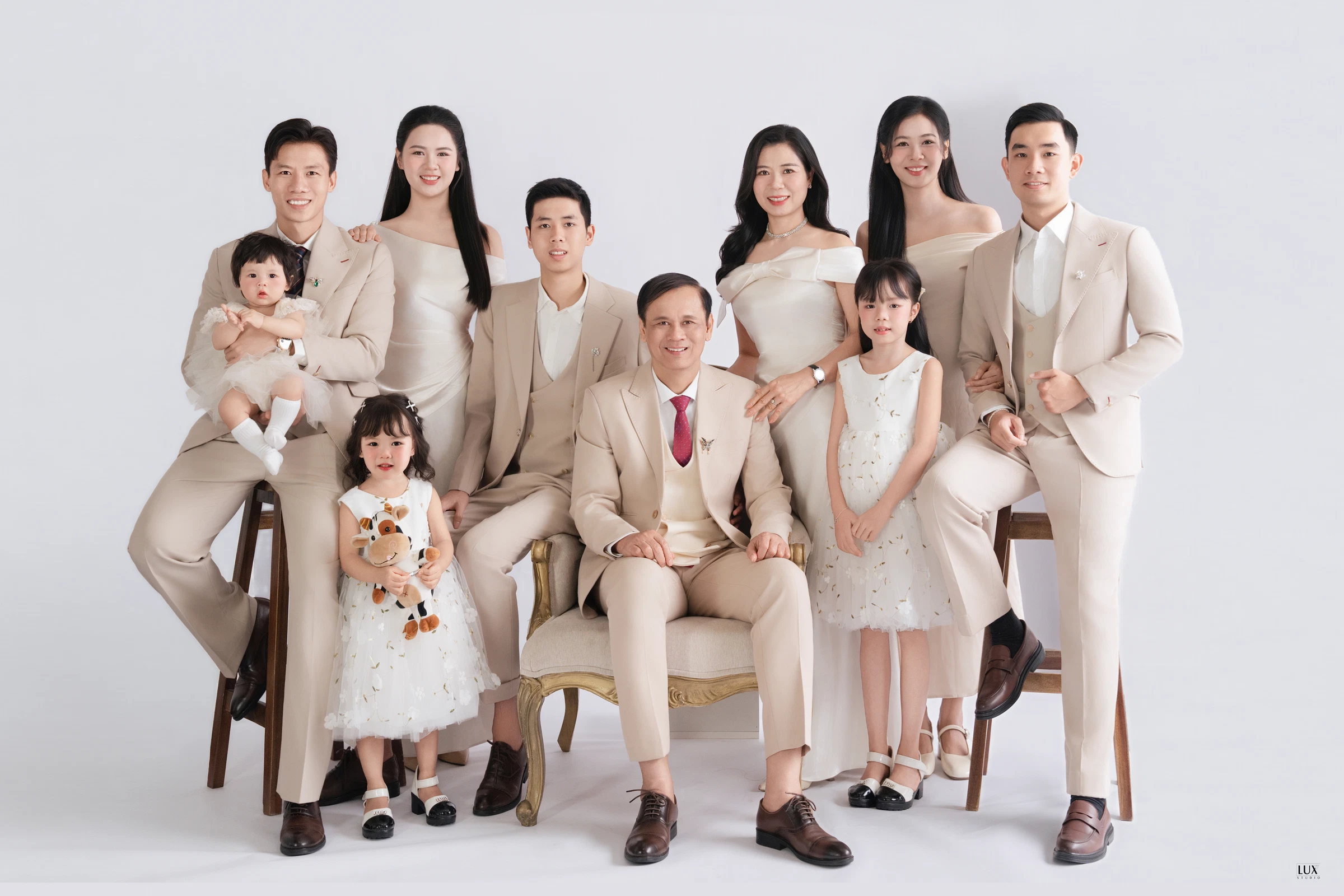 GIA ĐÌNH ANH QUẾ NGỌC HẢI — Family