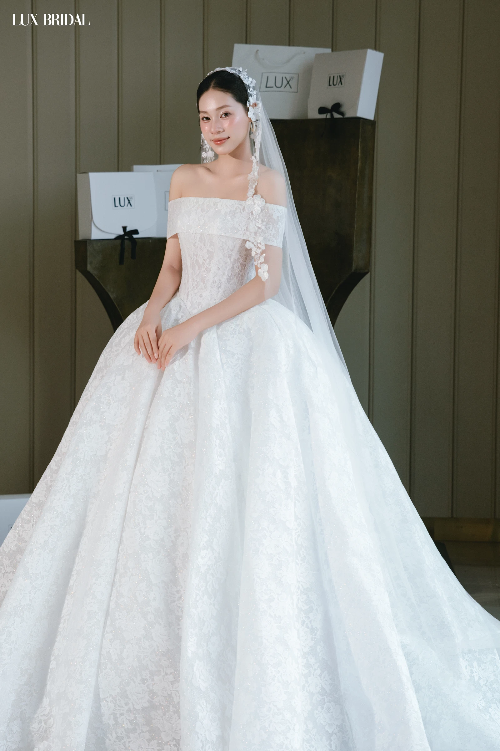 Adeline Dress — Trang phục