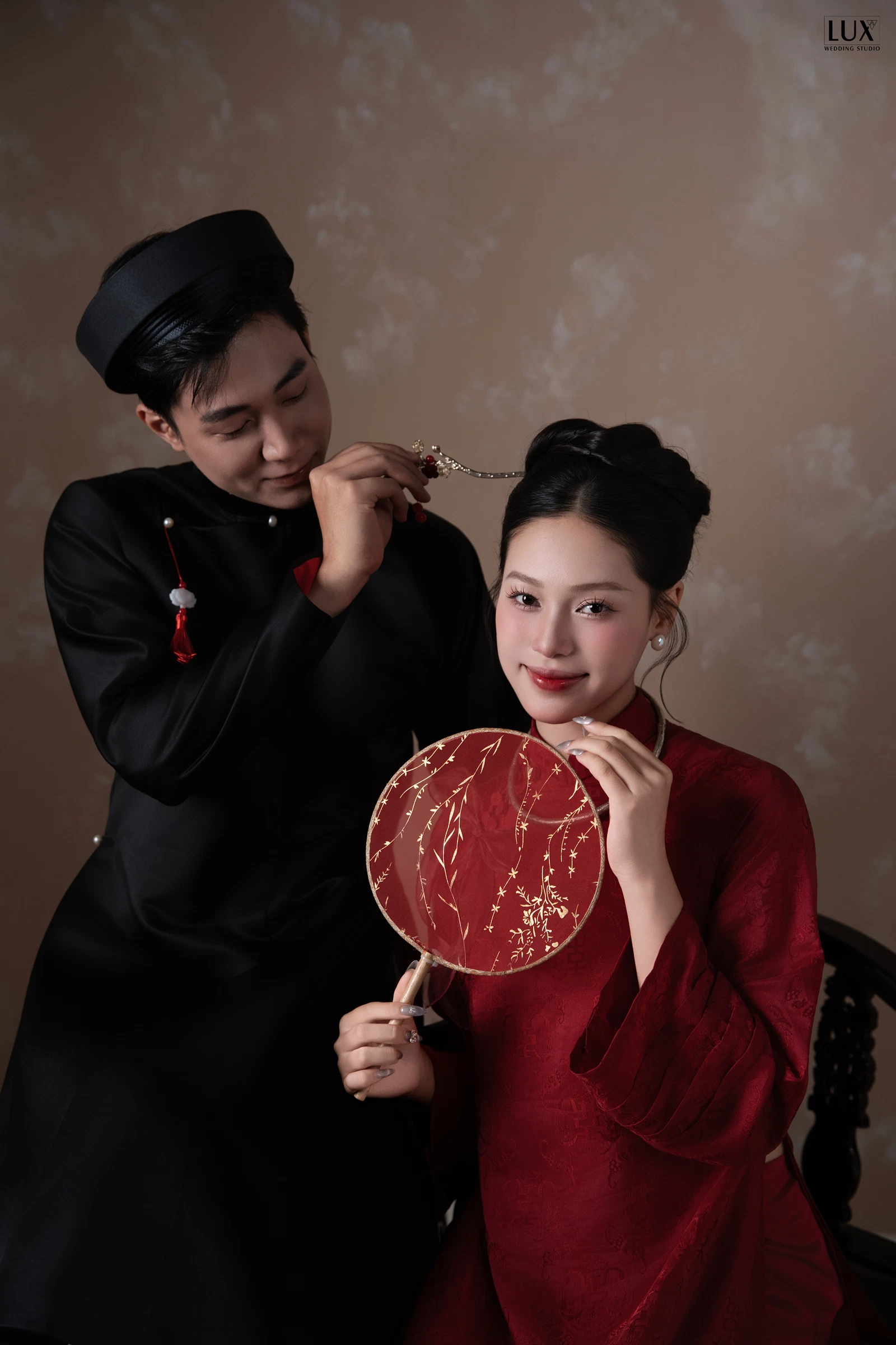 CONCEPT ÁO DÀI ĐỎ PHÔNG NÂU LOANG — Ảnh cưới