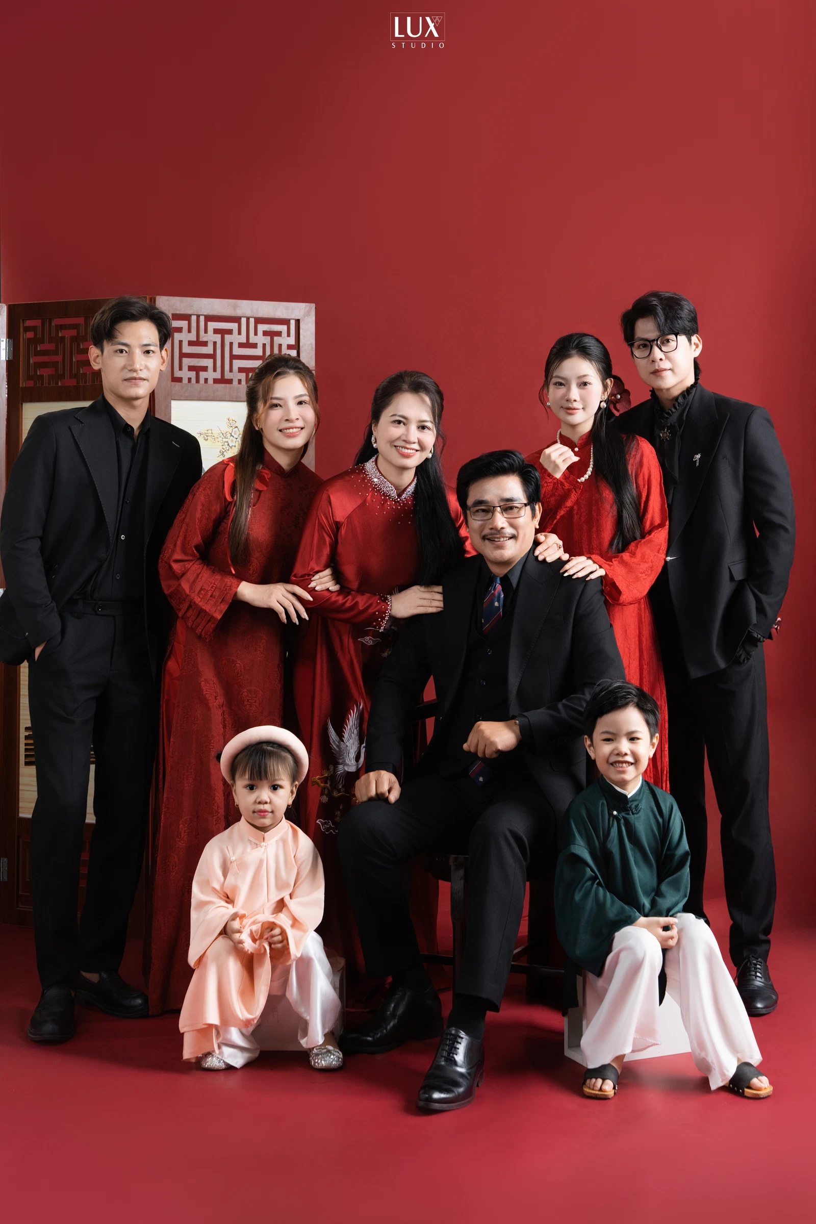 CONCEPT PHÔNG ĐỎ ÁO DÀI — Family