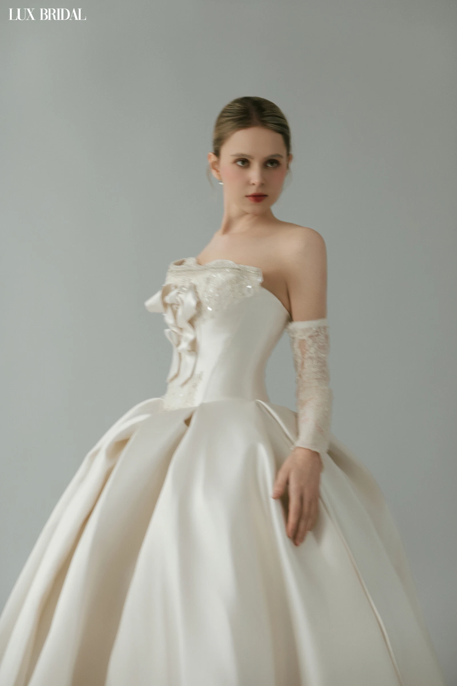 Anisa Dress — Trang phục