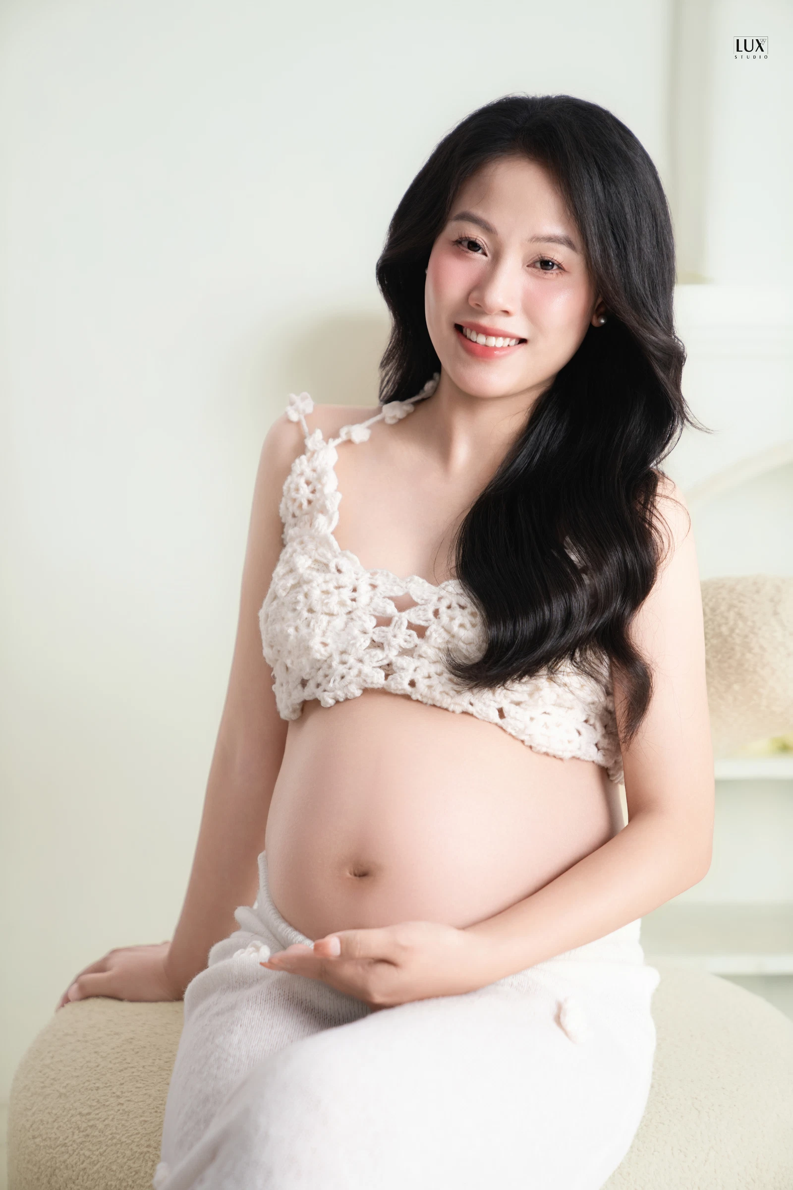 BẦU CHỊ HIẾN — Bầu