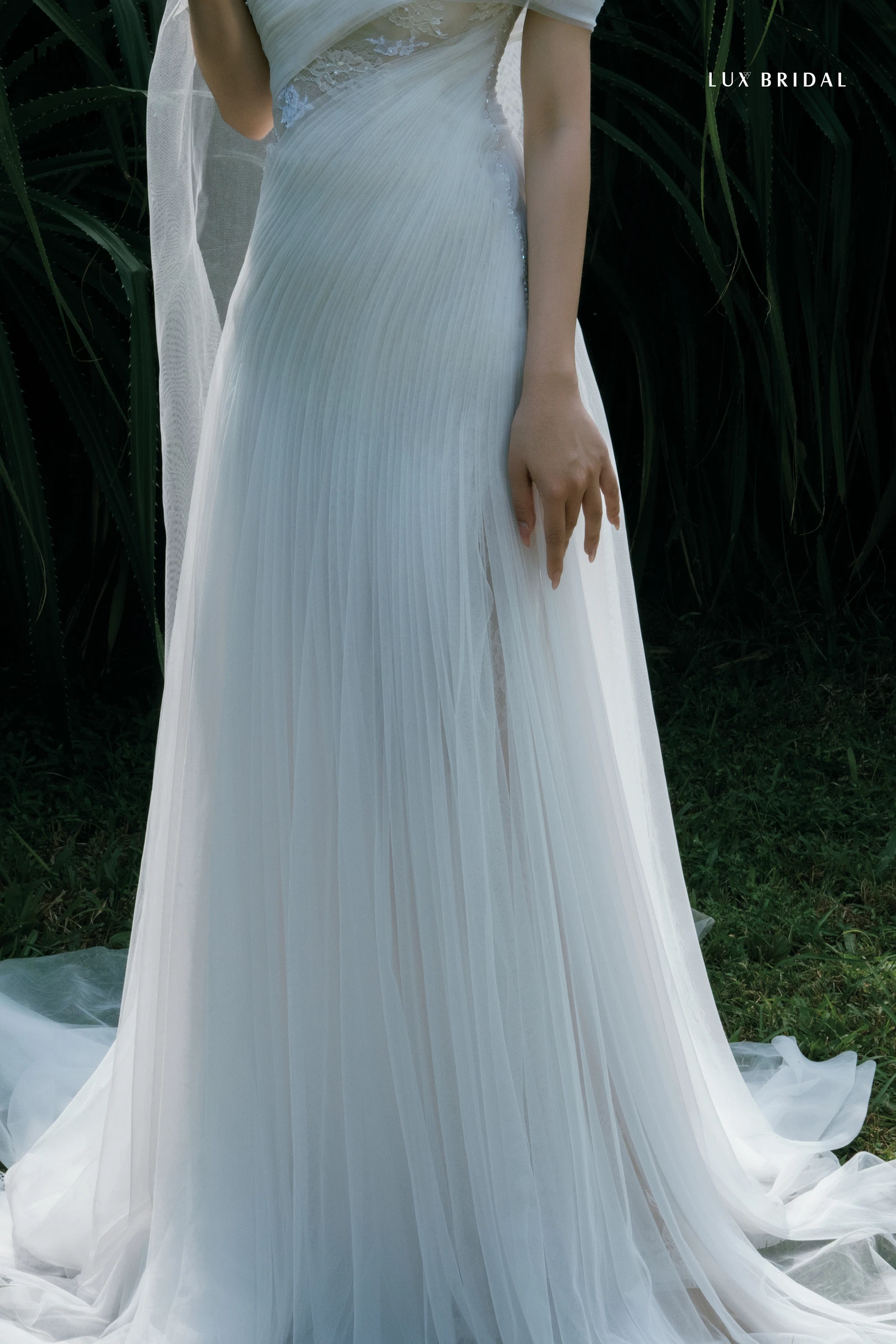 Swan Dress — Trang phục