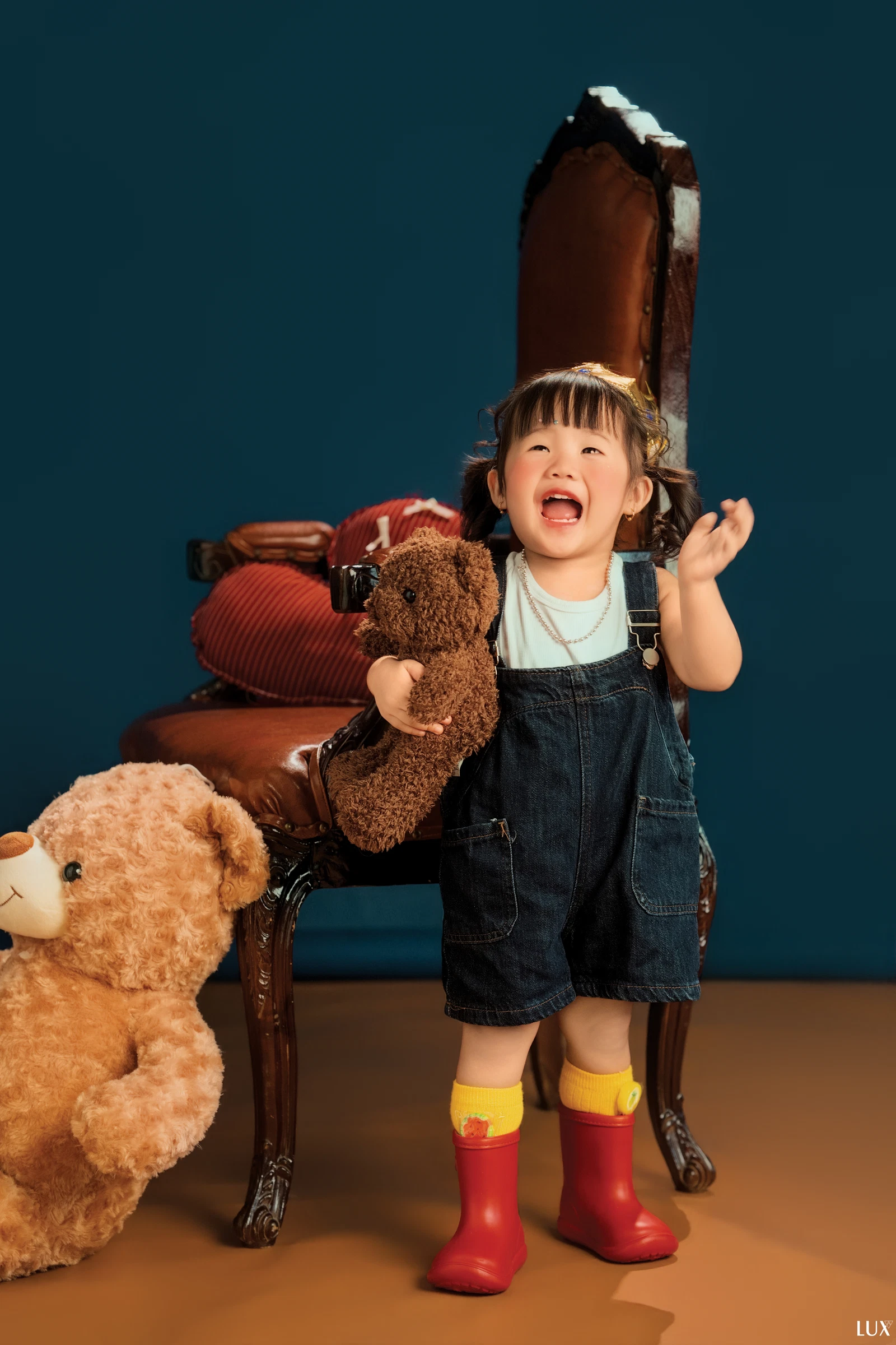 BÉ DƯƠNG SÁNG — Baby