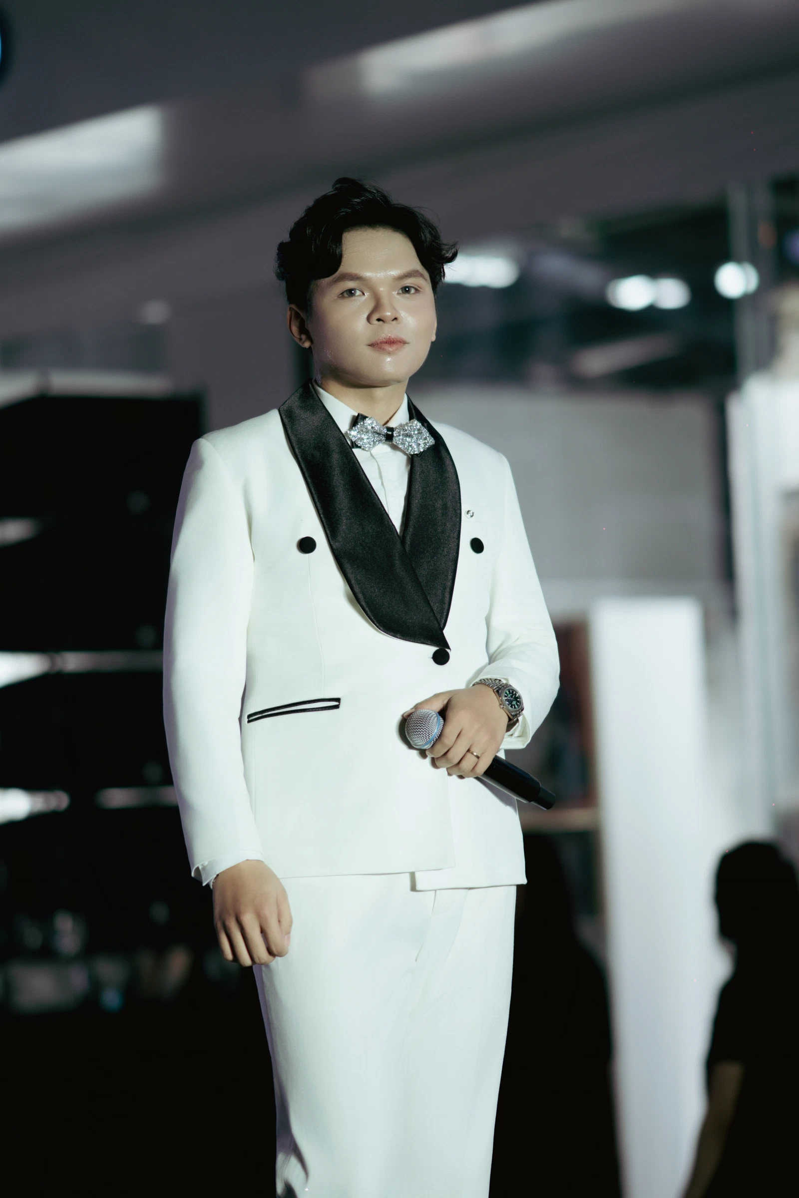 L3_02326.JPG