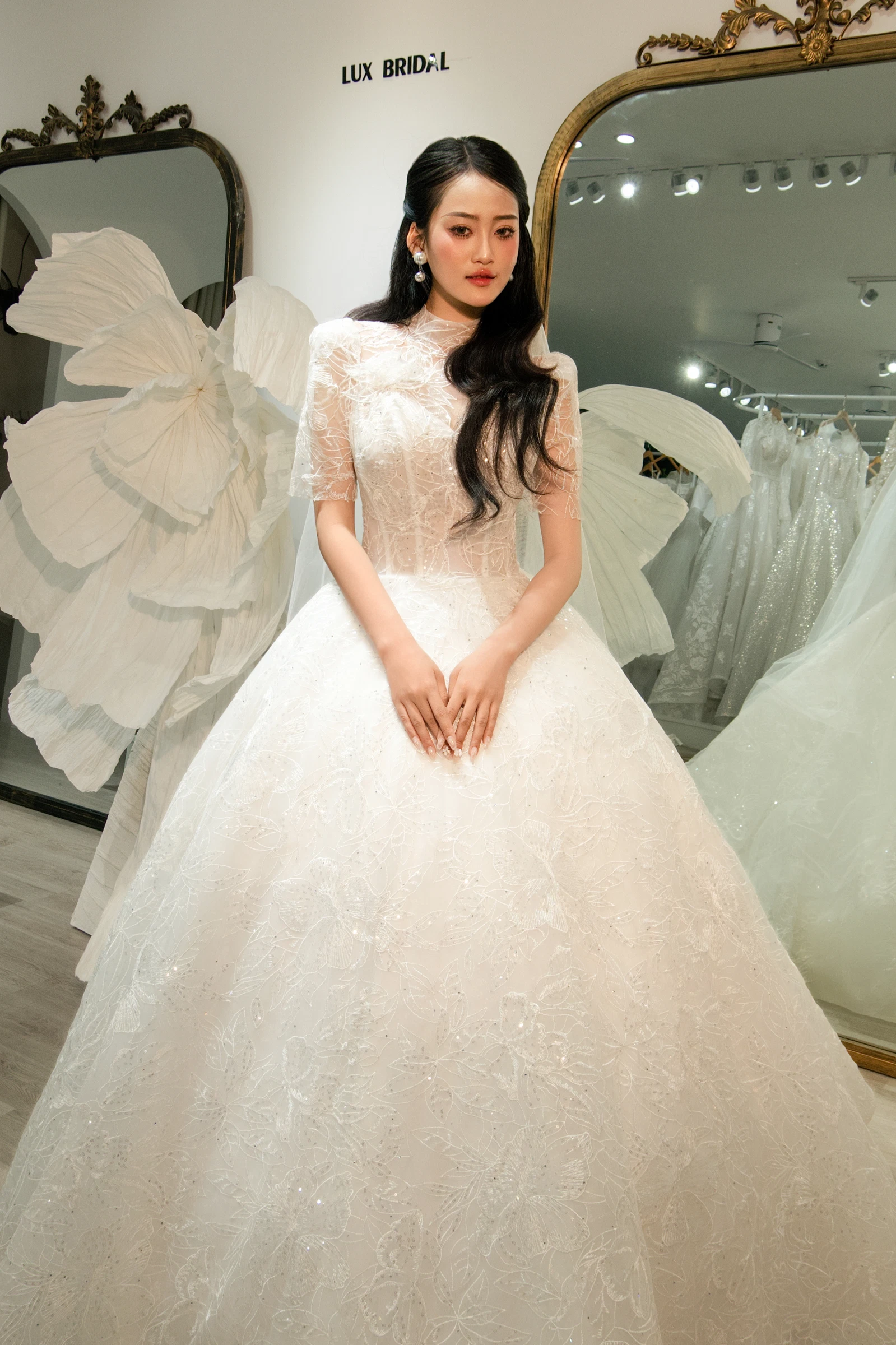 Anvy Dress — Trang phục