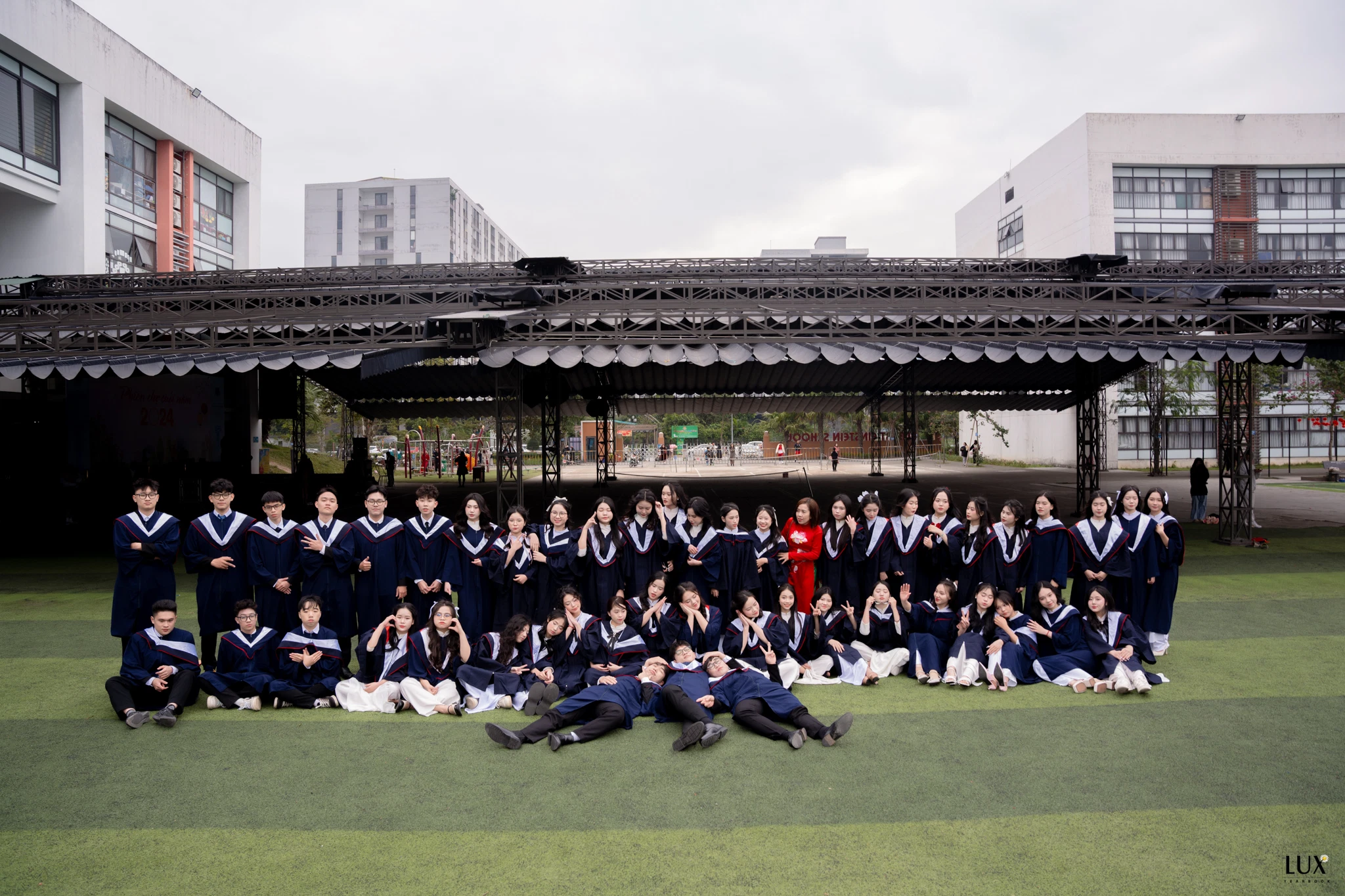 LUX09918.jpg