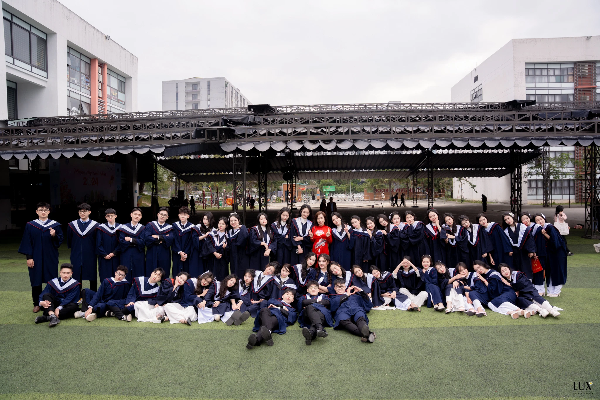 LUX09956.jpg
