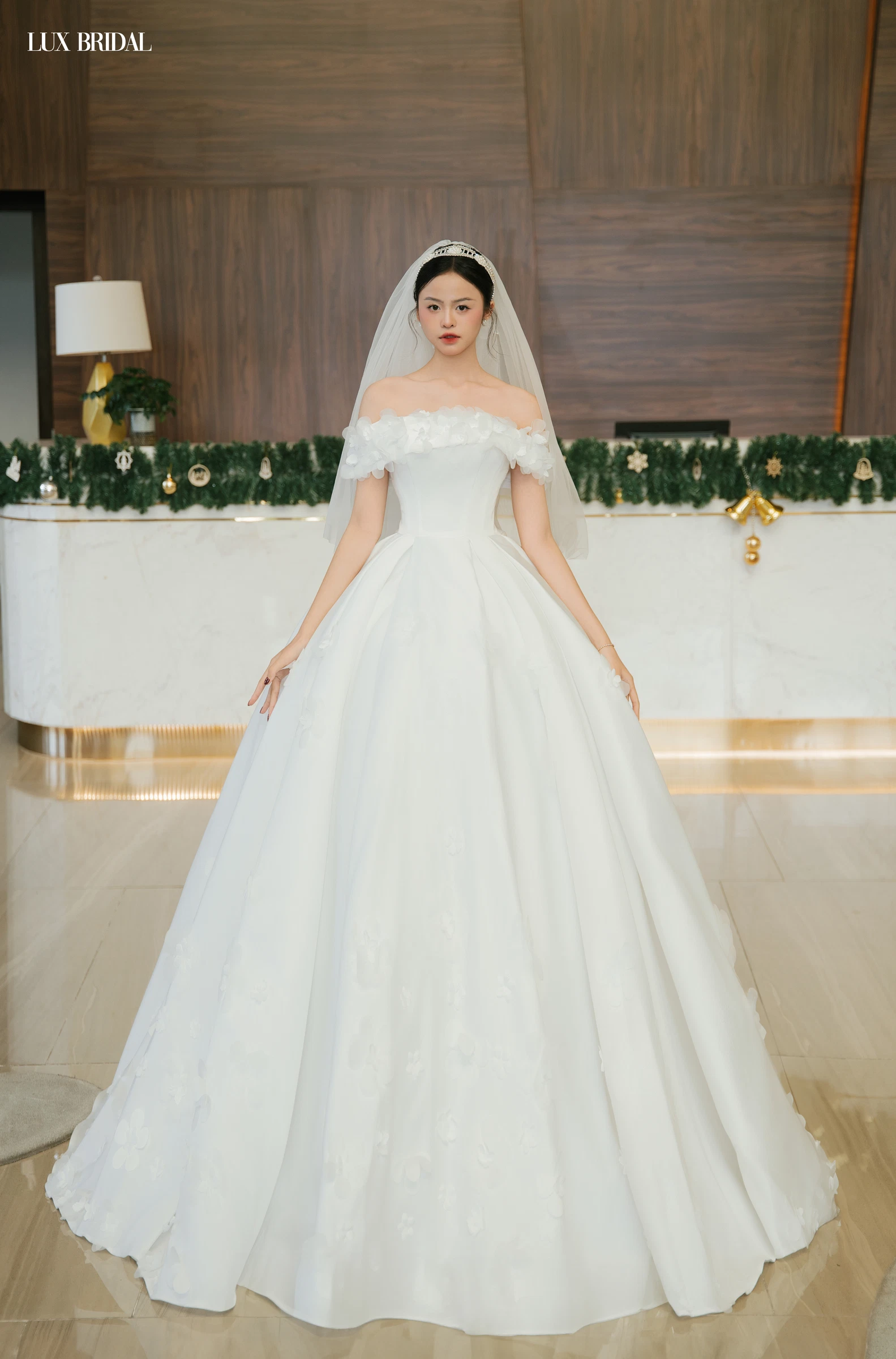 Bloomy Dress — Trang phục