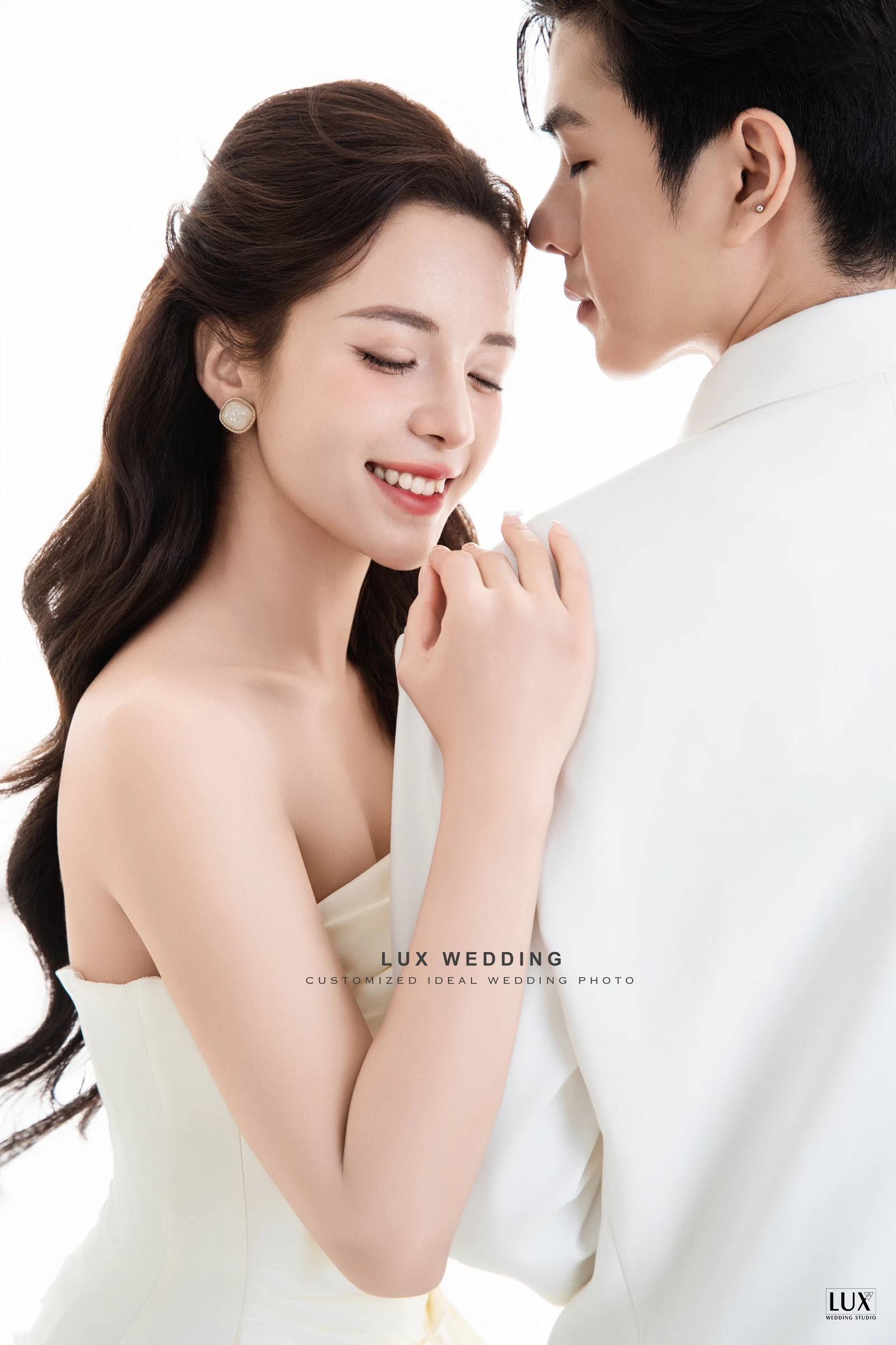 HT — Ảnh cưới