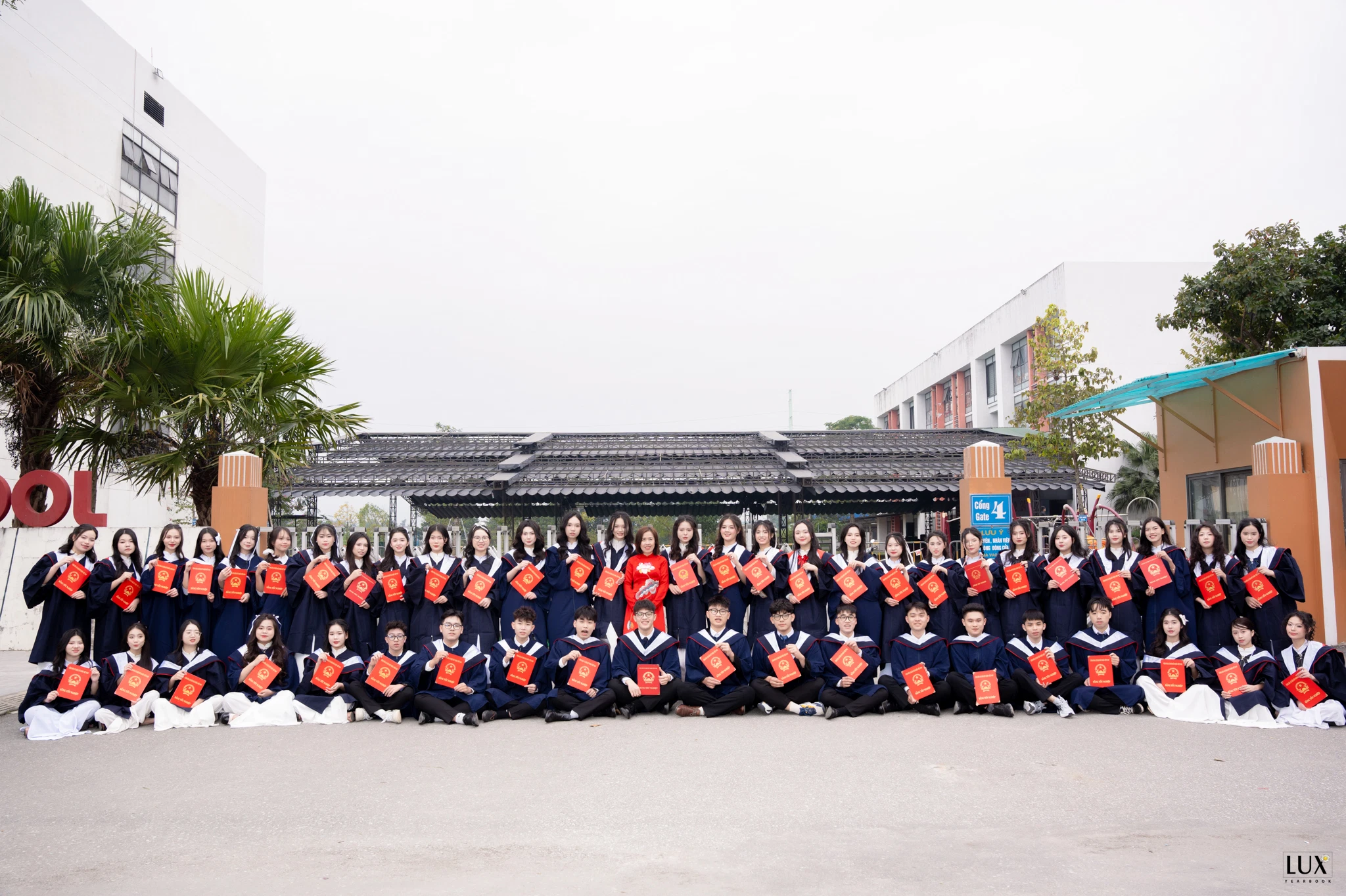 LUX09822.jpg